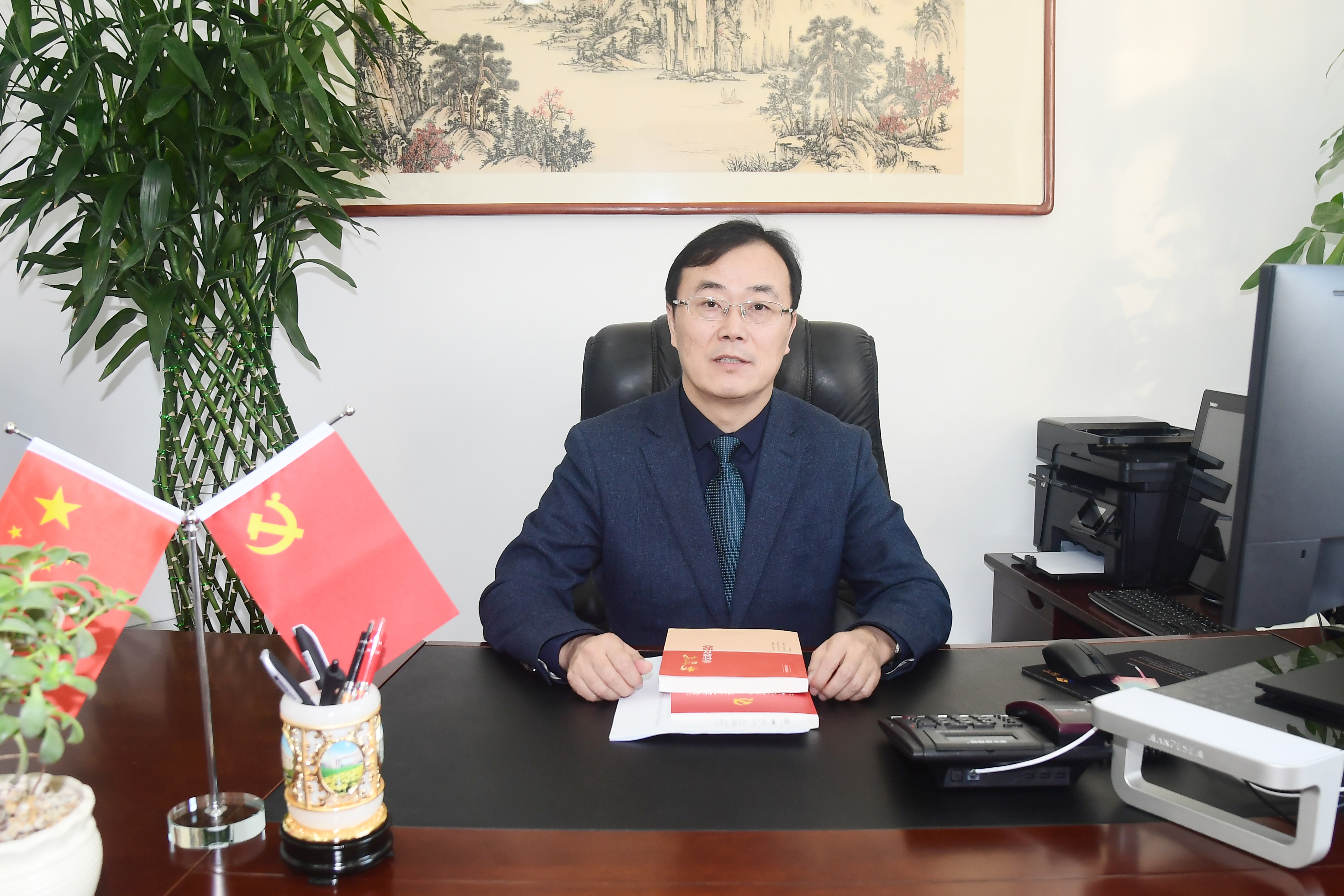 吴玉东 副院长