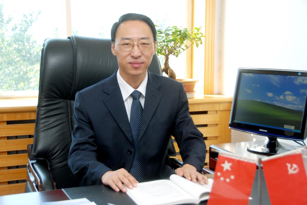 吴玉东 副院长男,1968年11月生人,医学