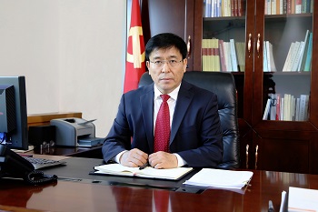 陶庆才 书记男,汉族,中共党员,市委委员,辽宁省劳动模范,1963年4月